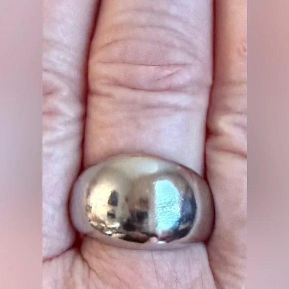 Ring - sz 7.75 adjustable - silver tone dome - New! No flaws. BOGO offer ⬇️ - Picture 8 of 9